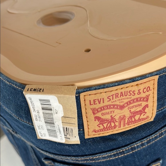 Levi's Blue Denim Shorts - Picture 3 of 3